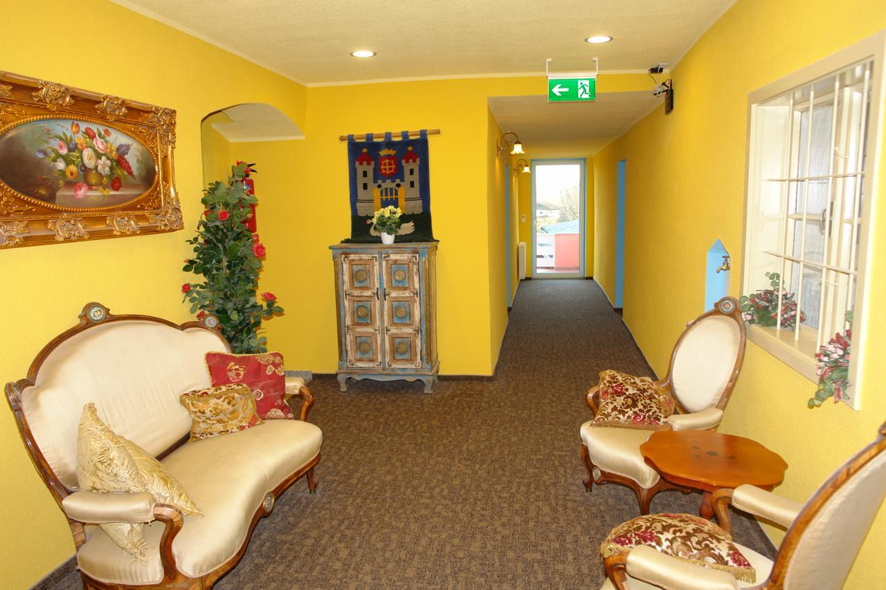 Hotel Garni Daniela Urich Schwanenstadt المظهر الخارجي الصورة